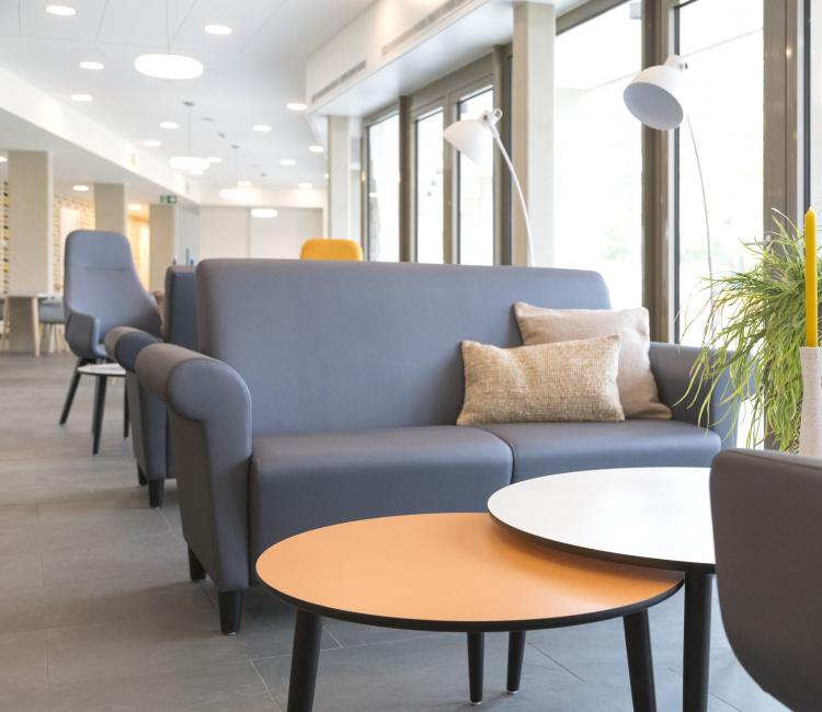Creating Hospitality - WZC Parkhof Machelen 15 - moments furniture