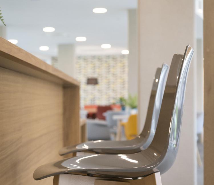 Creating Hospitality - WZC Parkhof Machelen 23 - moments furniture