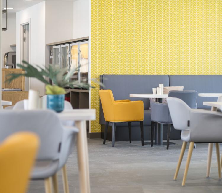 Creating Hospitality - WZC Parkhof Machelen 6 - moments furniture_0